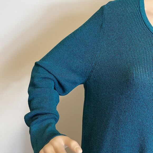 Chico’s cotton blend forest green knit side twist sweater size LP - Picture 3 of 9